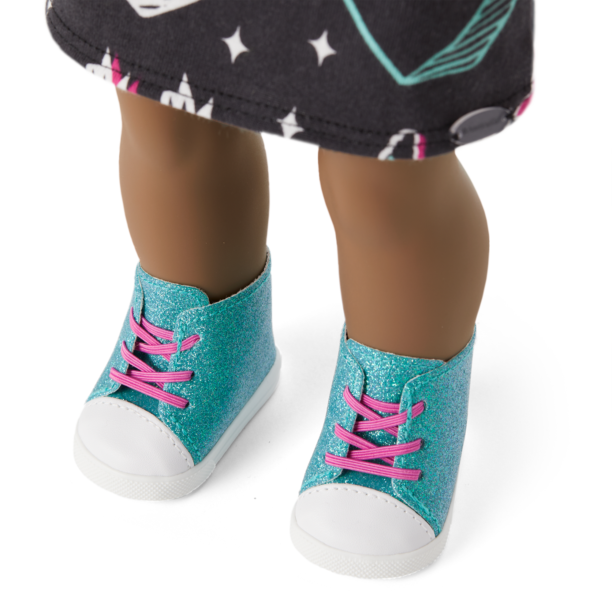 Truly Me 18-Inch Doll #112 With Short Curly Dark-Brown Hair - Image 6